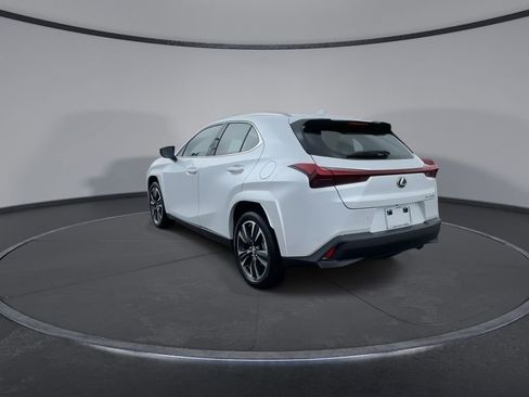 Used 2024 Lexus UX 250h FWD w/ Premium Package image 7