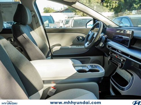 New 2026 Hyundai Ioniq 9 SE AWD/4WD image 19