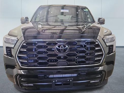 Used 2024 Toyota Sequoia Platinum w/ TRD Off-Road Package AWD/4WD image 6