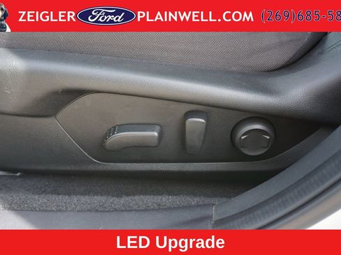 Used 2024 Subaru Crosstrek 2.0i Premium AWD/4WD image 18