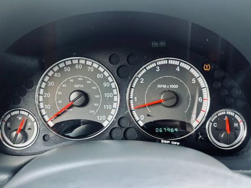 Used 2007 Jeep Liberty Limited AWD/4WD image 5