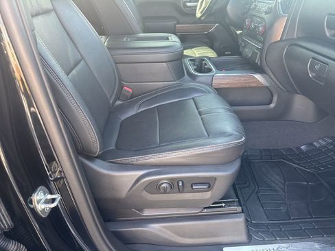 Used 2020 Chevrolet Silverado 3500 High Country w/ Technology Package image 21