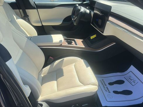 Used 2023 Tesla Model S Standard Range AWD/4WD image 8