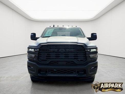 New 2026 RAM 3500 Tradesman AWD/4WD image 5
