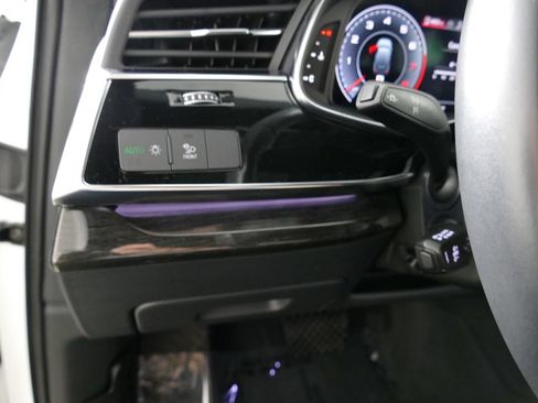 Used 2025 Audi Q7 3.0T Premium Plus AWD/4WD image 14