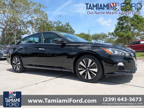 Used 2022 Nissan Altima 2.5 SV AWD/4WD image 1