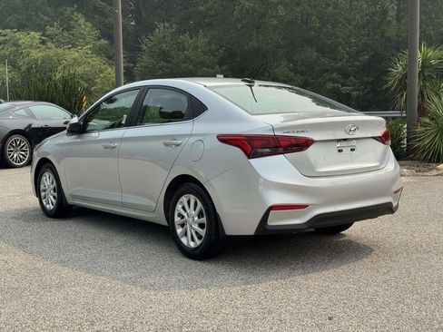 Used 2022 Hyundai Accent SEL FWD image 24