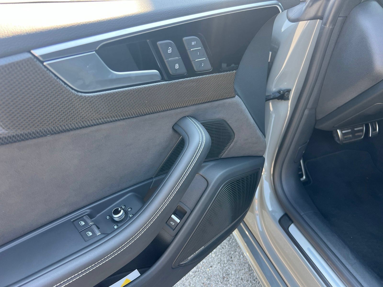 Used 2022 Audi S5 Premium Plus w/ Premium Plus AWD/4WD image 32