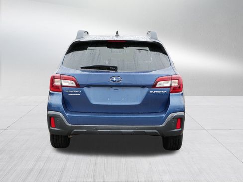 Used 2019 Subaru Outback 2.5i Limited image 6