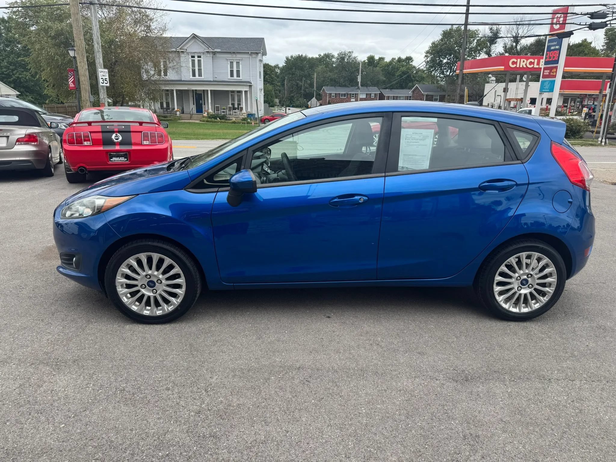 Used 2019 Ford Fiesta SE w/ Equipment Group 201A FWD image 6