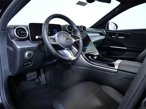 Used 2025 Mercedes-Benz C 300 4MATIC Sedan image 18