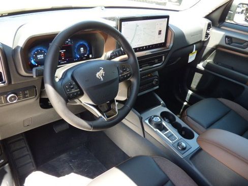 New 2025 Ford Bronco Sport Outer Banks w/ Outer Banks Tech Package+ image 21