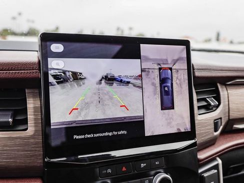 Used 2024 Ford Expedition Max Limited image 30