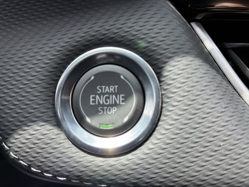 New 2027 Chevrolet Equinox LT FWD image 31