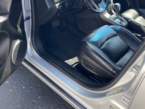 Used 2012 Chevrolet Cruze LT FWD image 5