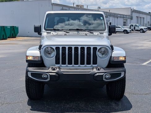 Used 2023 Jeep Gladiator Sport AWD/4WD image 7