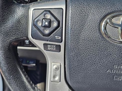 Used 2016 Toyota Sequoia Limited AWD/4WD image 27