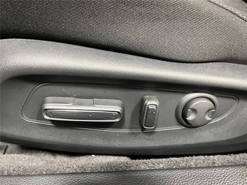 New 2025 Honda Accord SE image 13