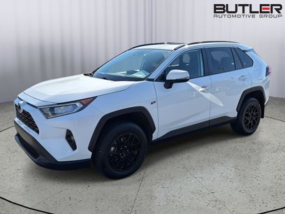 Used 2021 Toyota RAV4 XLE w/ Convenience Package