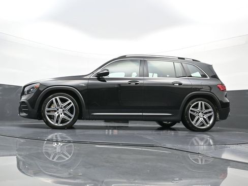 Used 2021 Mercedes-Benz GLB 35 AMG 4MATIC image 24