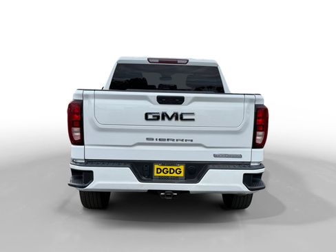 Used 2022 GMC Sierra 1500 Elevation w/ LPO, Elevation Black Package image 4