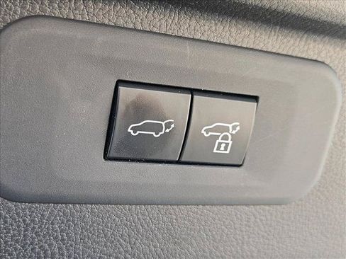 Used 2025 Toyota Grand Highlander FWD image 7