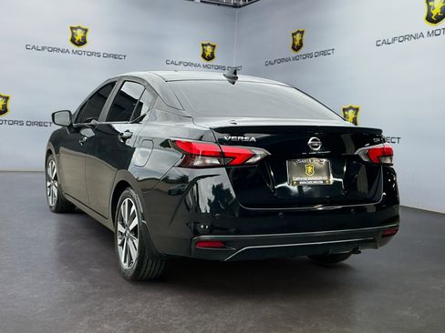 Used 2020 Nissan Versa SR w/ Convenience Package image 6