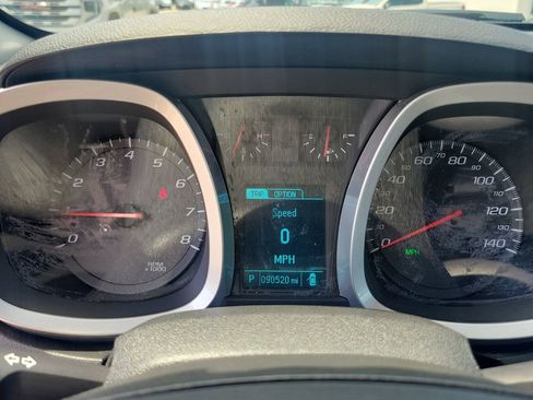 Used 2017 Chevrolet Equinox LS FWD image 22