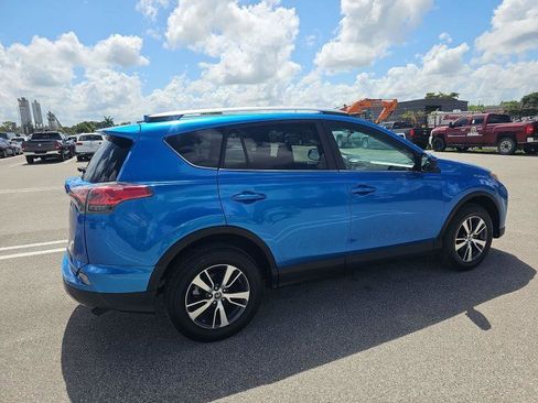Used 2016 Toyota RAV4 XLE FWD image 6