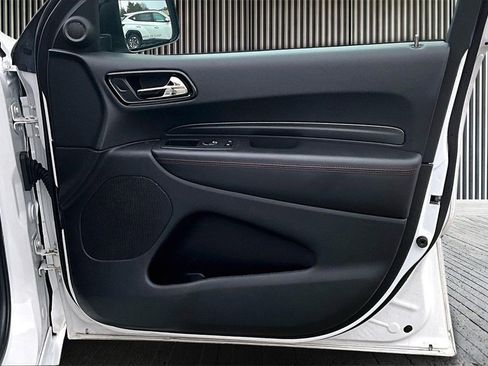 Used 2023 Dodge Durango GT image 24