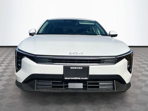New 2026 Kia K4 LXS image 2