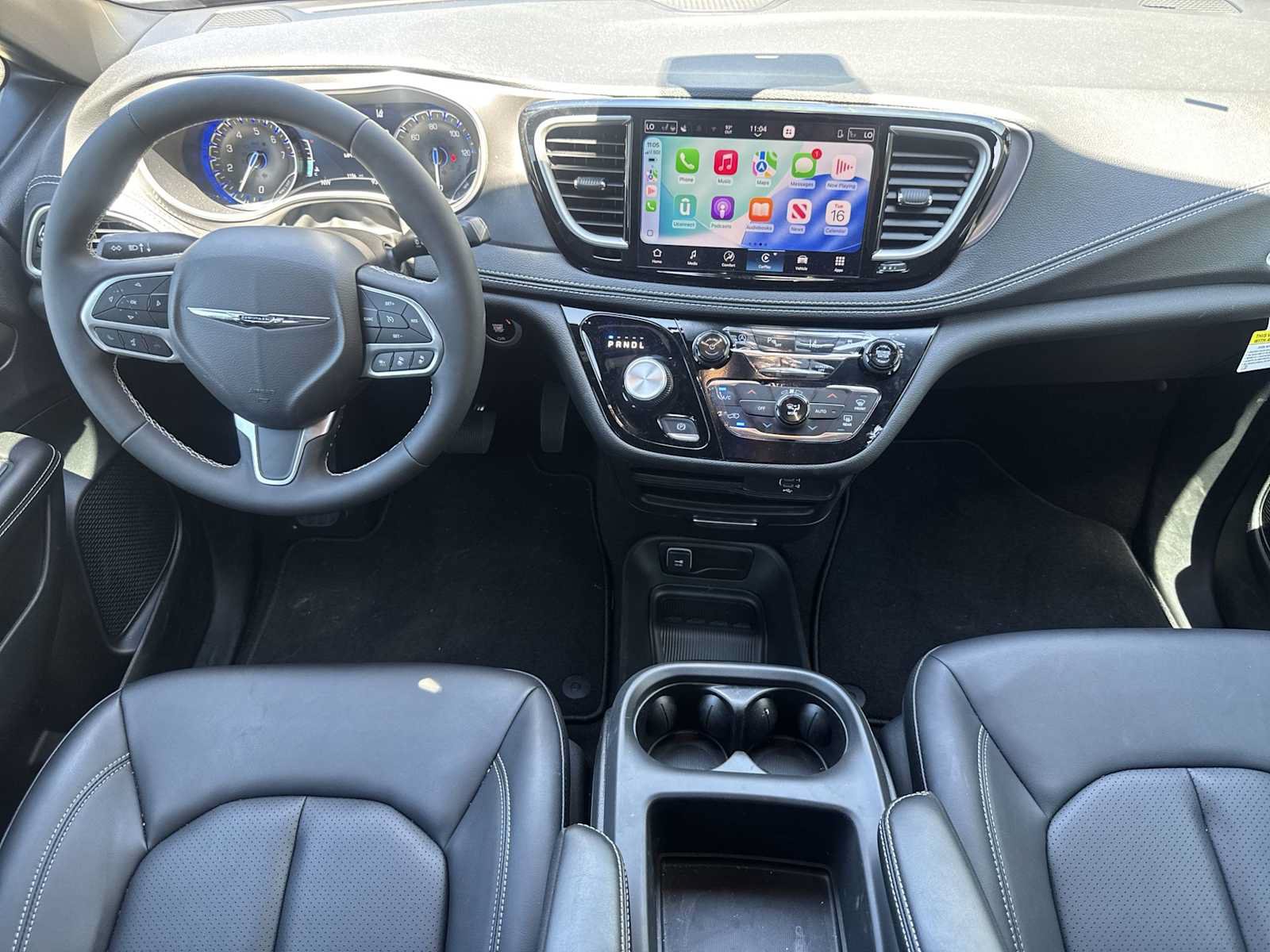 New 2026 Chrysler Pacifica Select FWD image 12