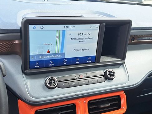 Certified 2023 Ford Maverick Lariat w/ Lariat Luxury Package image 28