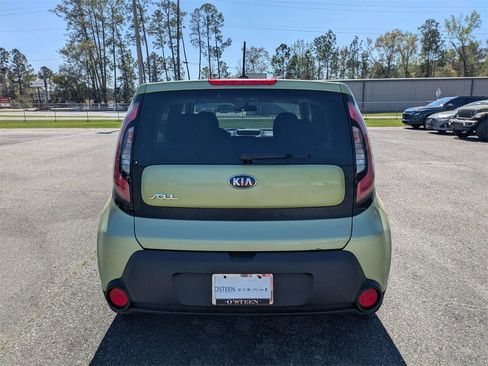 Used 2015 Kia Soul Base image 5