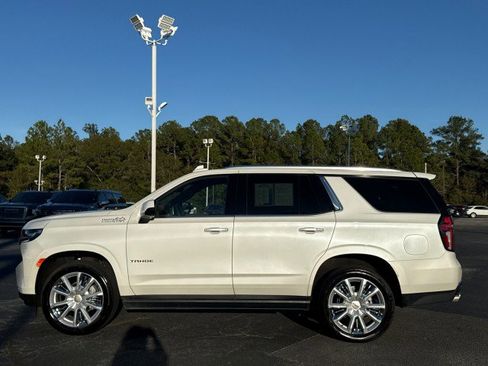 Used 2024 Chevrolet Tahoe High Country w/ Premium Package image 6