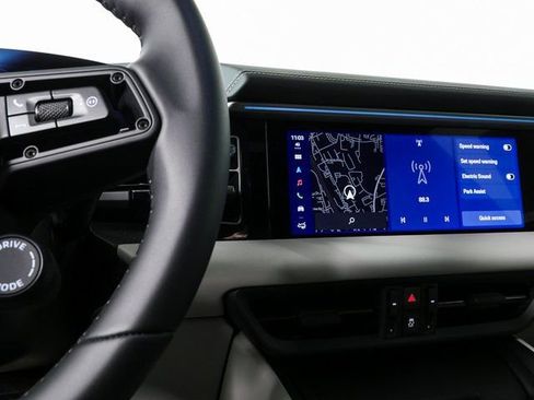 New 2026 Porsche Macan 4S Electric image 13