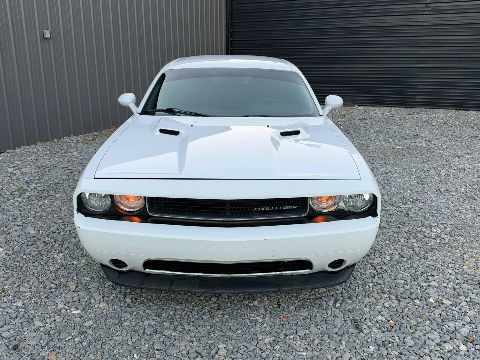 Used 2012 Dodge Challenger SXT RWD image 2