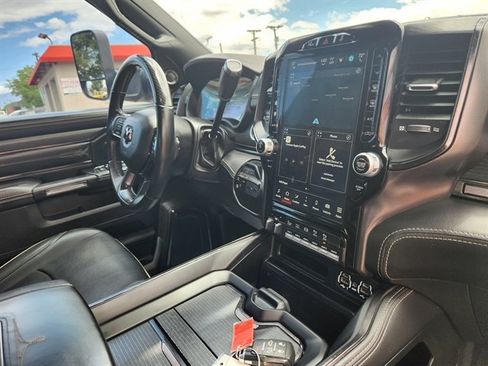 Used 2022 RAM 3500 Limited image 9