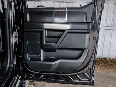 Used 2021 Ford F250 Lariat w/ Lariat Value Package image 48