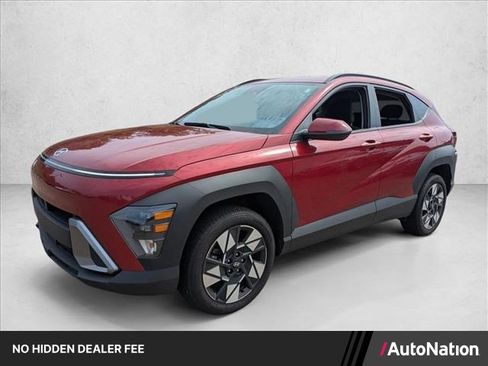 Used 2025 Hyundai Kona SEL AWD/4WD image 1