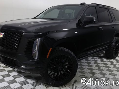 Used 2026 Cadillac Escalade Platinum Sport w/ LPO, Floor Liner Package image 1