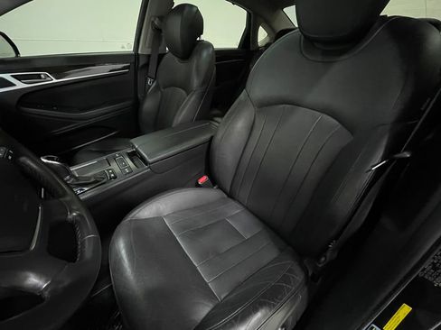 Used 2017 Genesis G80 3.8 w/ Option Group 02 image 13