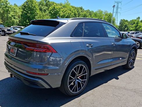 Used 2020 Audi Q8 Prestige w/ Prestige Package AWD/4WD image 13
