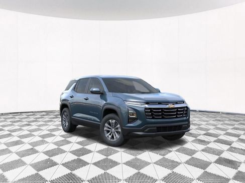 New 2026 Chevrolet Equinox LT AWD/4WD image 8
