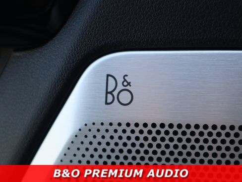 Used 2023 Ford F150 Lightning Platinum AWD/4WD image 23