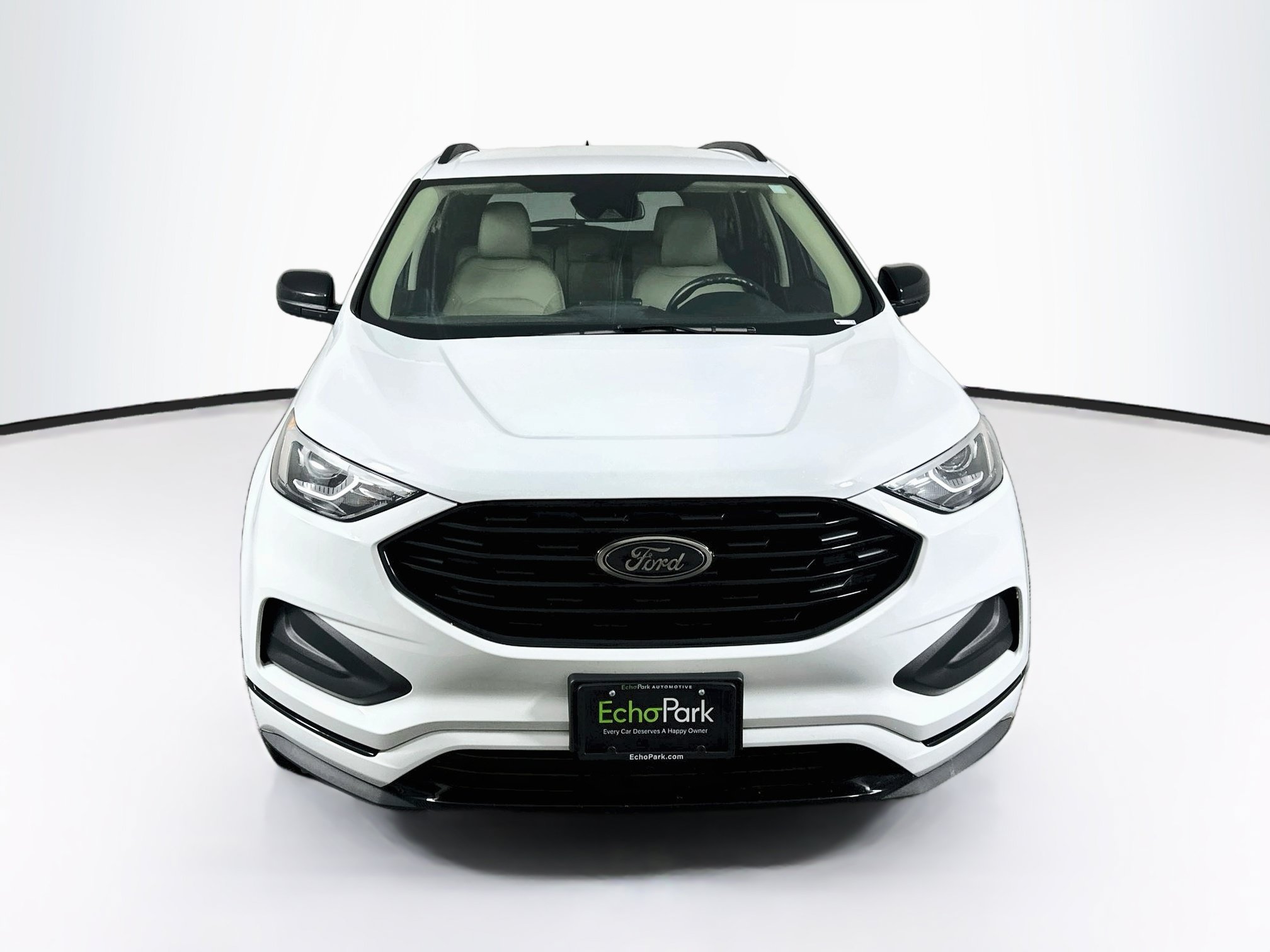 Used 2022 Ford Edge SE w/ Black Appearance Package AWD/4WD image 2