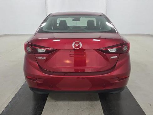 Used 2018 MAZDA MAZDA3 Sport w/ Preferred Equipment Package FWD image 7