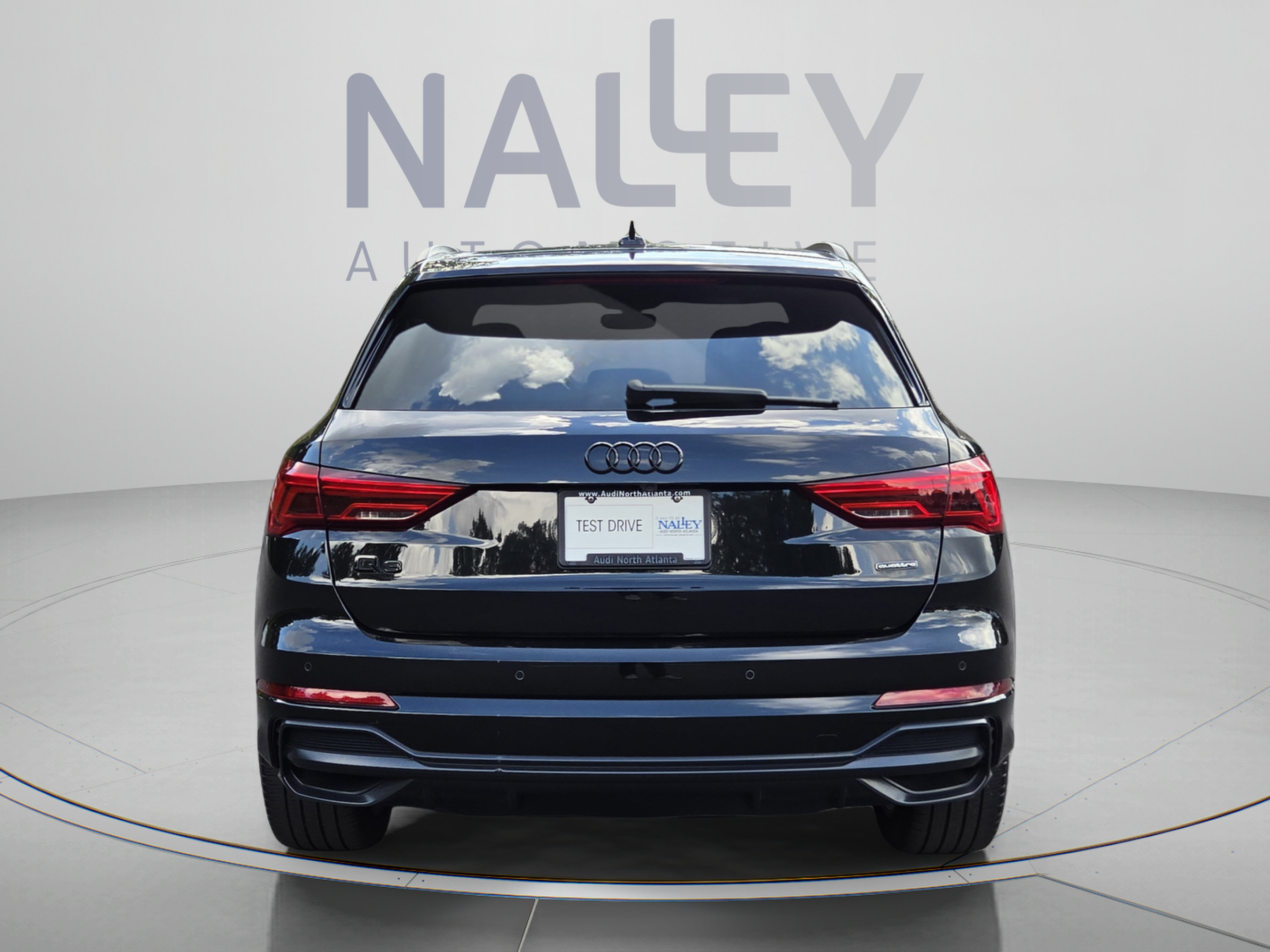Used 2022 Audi Q3 2.0T Premium Plus AWD/4WD image 4