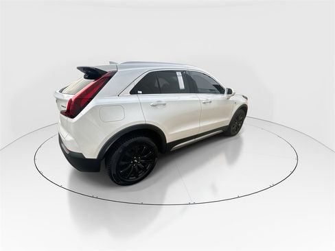 Used 2020 Cadillac XT4 Premium Luxury image 8
