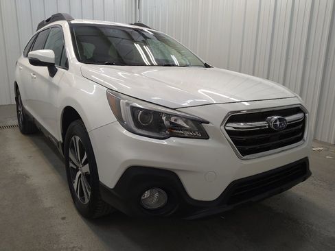 Used 2019 Subaru Outback 2.5i Limited AWD/4WD image 13